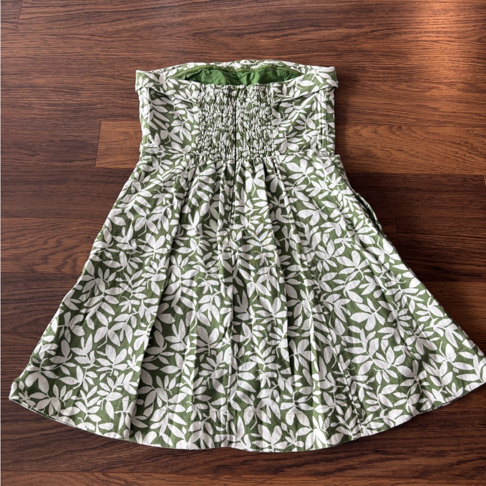Abercrombie & Fitch Green and White Leaf Print Dress - Picture 3 of 4